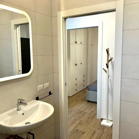 Apartment Brezza - Patio & Sea - Bilocale In Centro - Affitto Breve Polignano a Mare